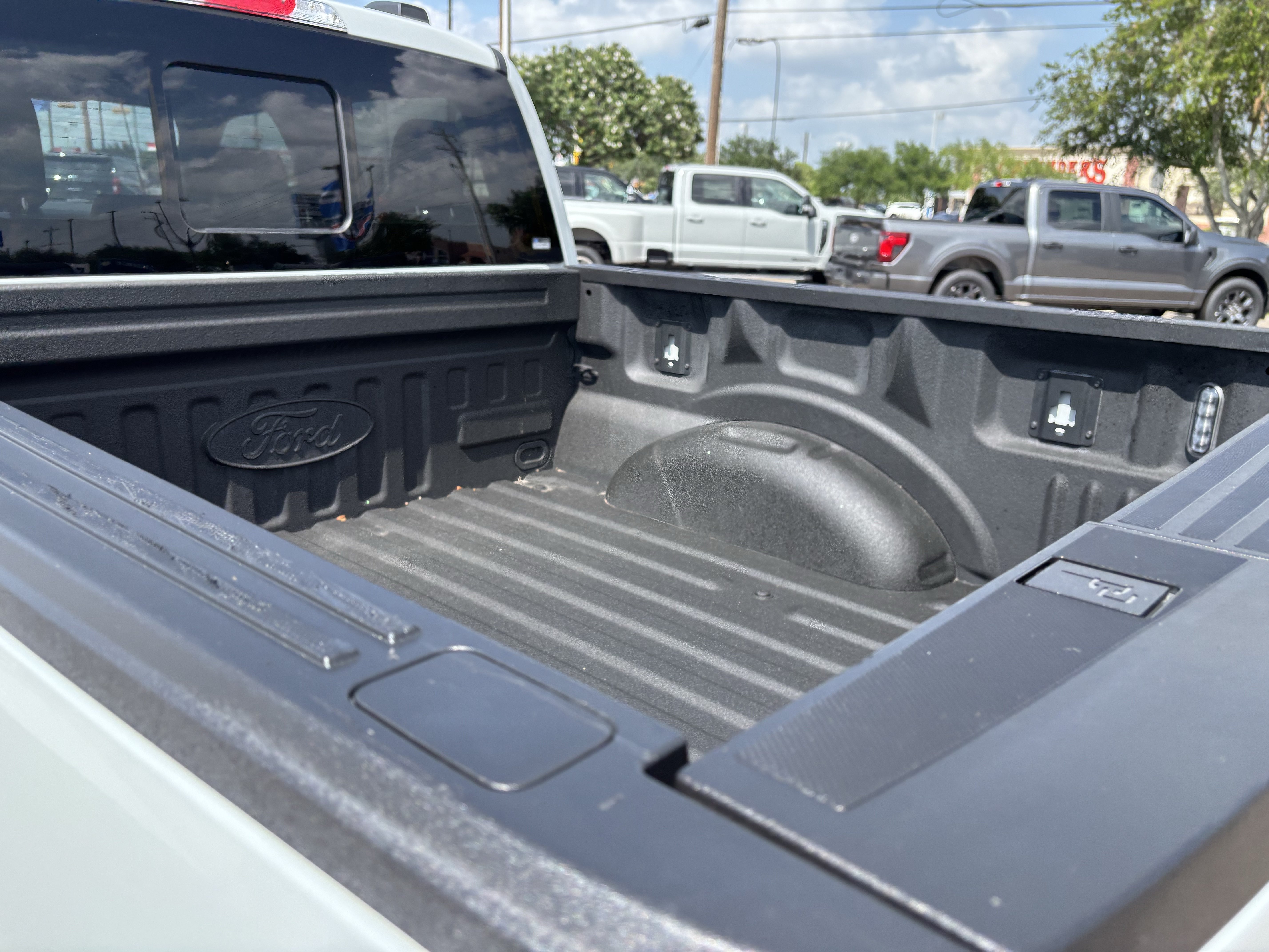 Certified 2023 Ford F150 XLT w/ Equipment Group 302A High AWD/4WD image 17