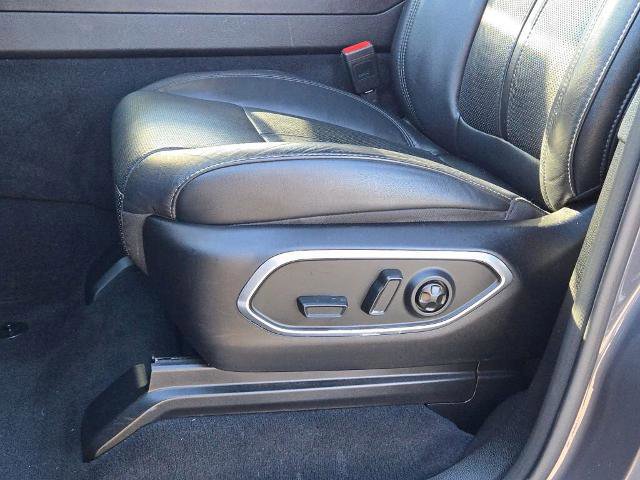 Used 2023 Jeep Wagoneer L Series III w/ Preferred Equipment Group image 28