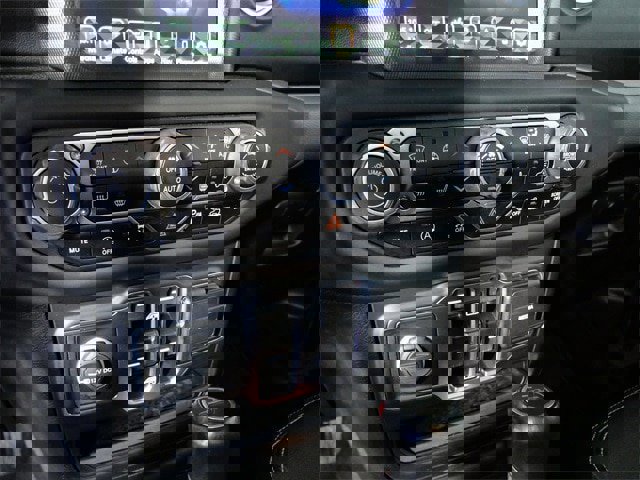 Used 2021 Jeep Gladiator Overland w/ Popular Equipment Package image 20