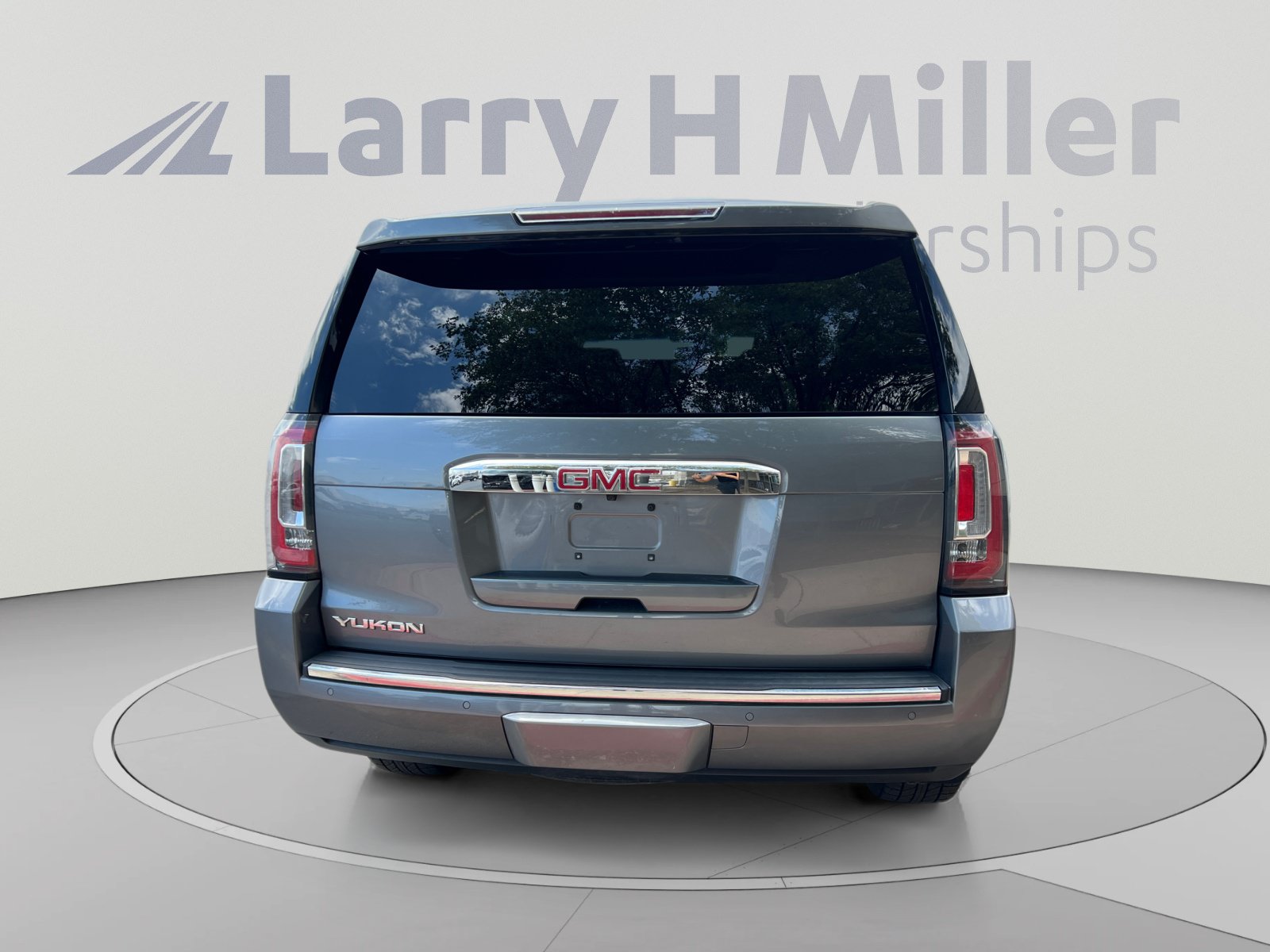 Used 2020 GMC Yukon Denali AWD/4WD image 4