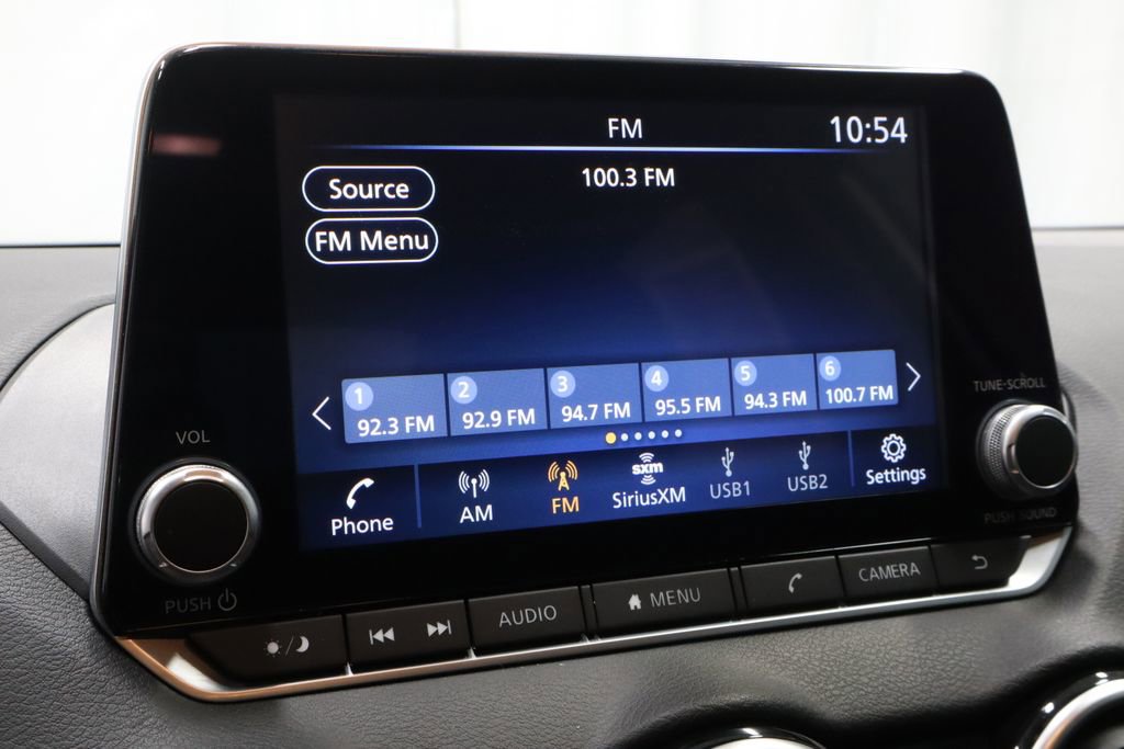 Used 2023 Nissan Sentra SR w/ Trunk Package image 2