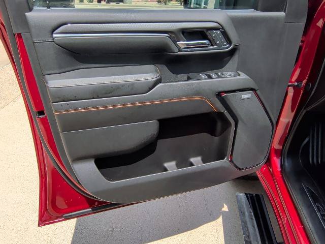 Used 2024 GMC Sierra 2500 AT4 w/ AT4 Premium Plus Package AWD/4WD image 22