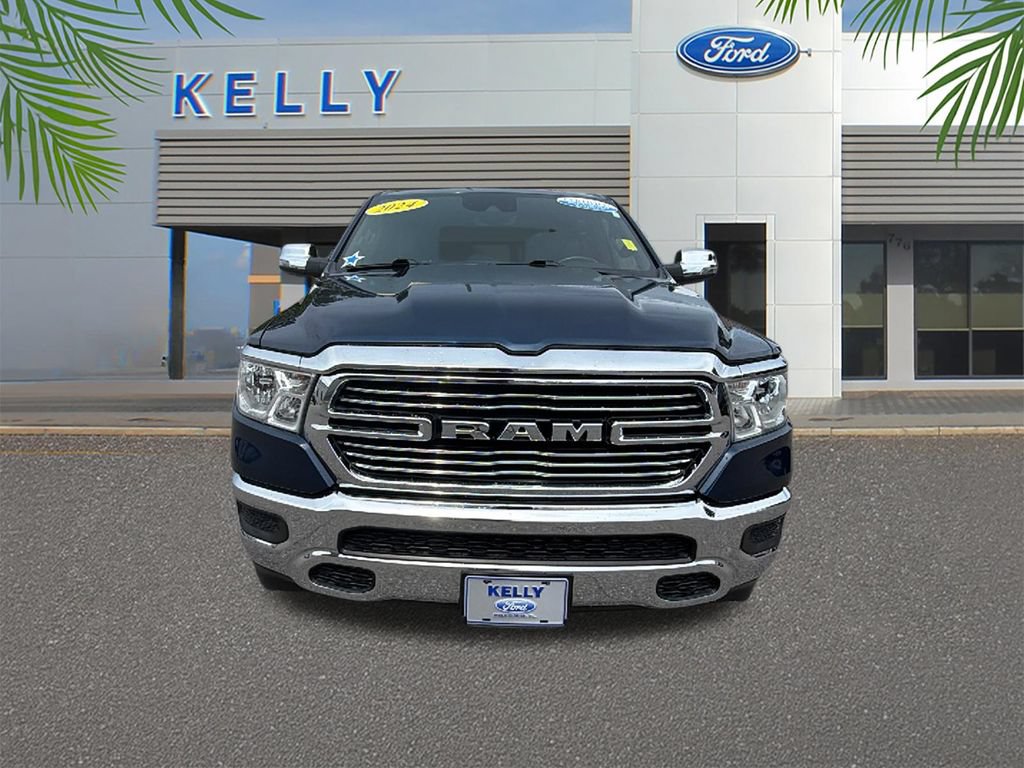 Used 2024 RAM 1500 Laramie AWD/4WD image 8