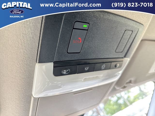 Used 2025 Nissan Sentra SV FWD image 32