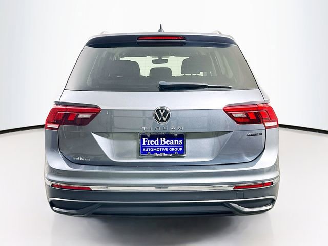 Used 2023 Volkswagen Tiguan S image 7