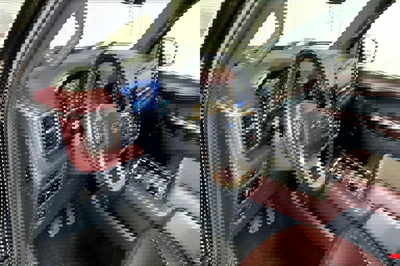 Certified 2023 Ford Expedition Limited image 17