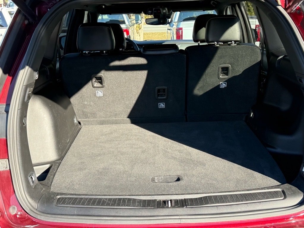 Used 2024 Jeep Grand Cherokee Limited image 16