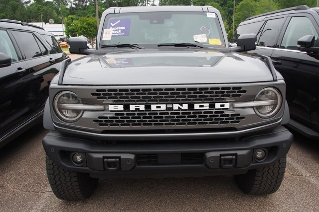 Certified 2025 Ford Bronco Badlands AWD/4WD image 3