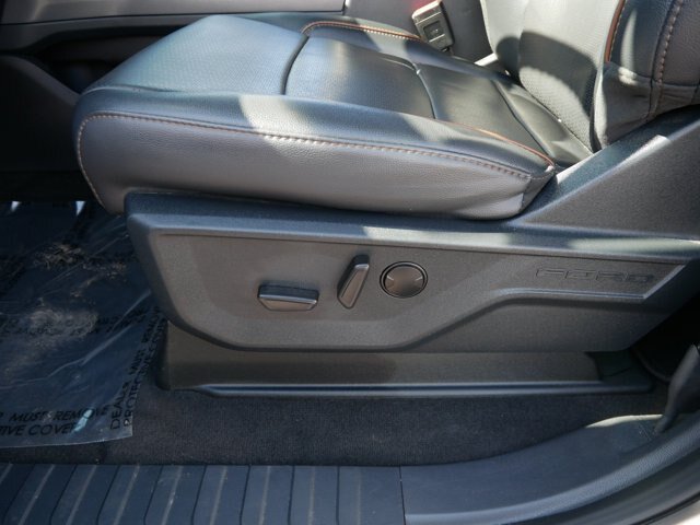 Certified 2025 Ford F250 Lariat AWD/4WD image 8