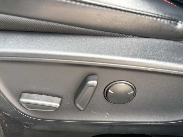 Certified 2025 Ford Escape ST-Line AWD/4WD image 20