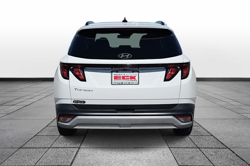 Used 2025 Hyundai Tucson SEL FWD image 6