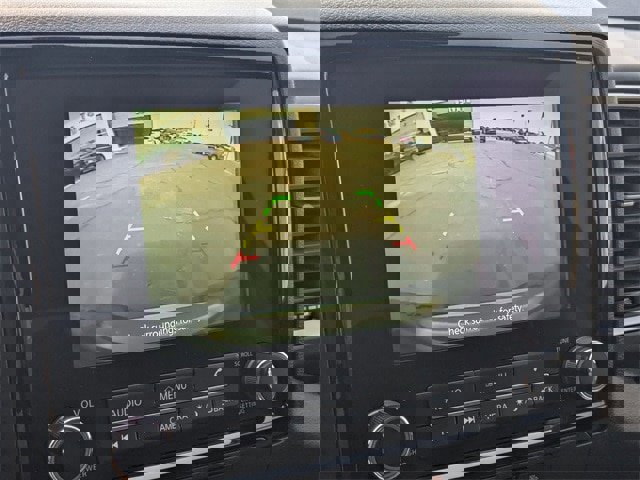 Used 2024 Nissan Frontier SV w/ SV Convenience Package image 16