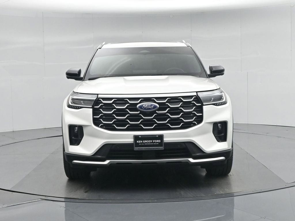 Certified 2025 Ford Explorer Platinum w/ Ultimate Package image 34
