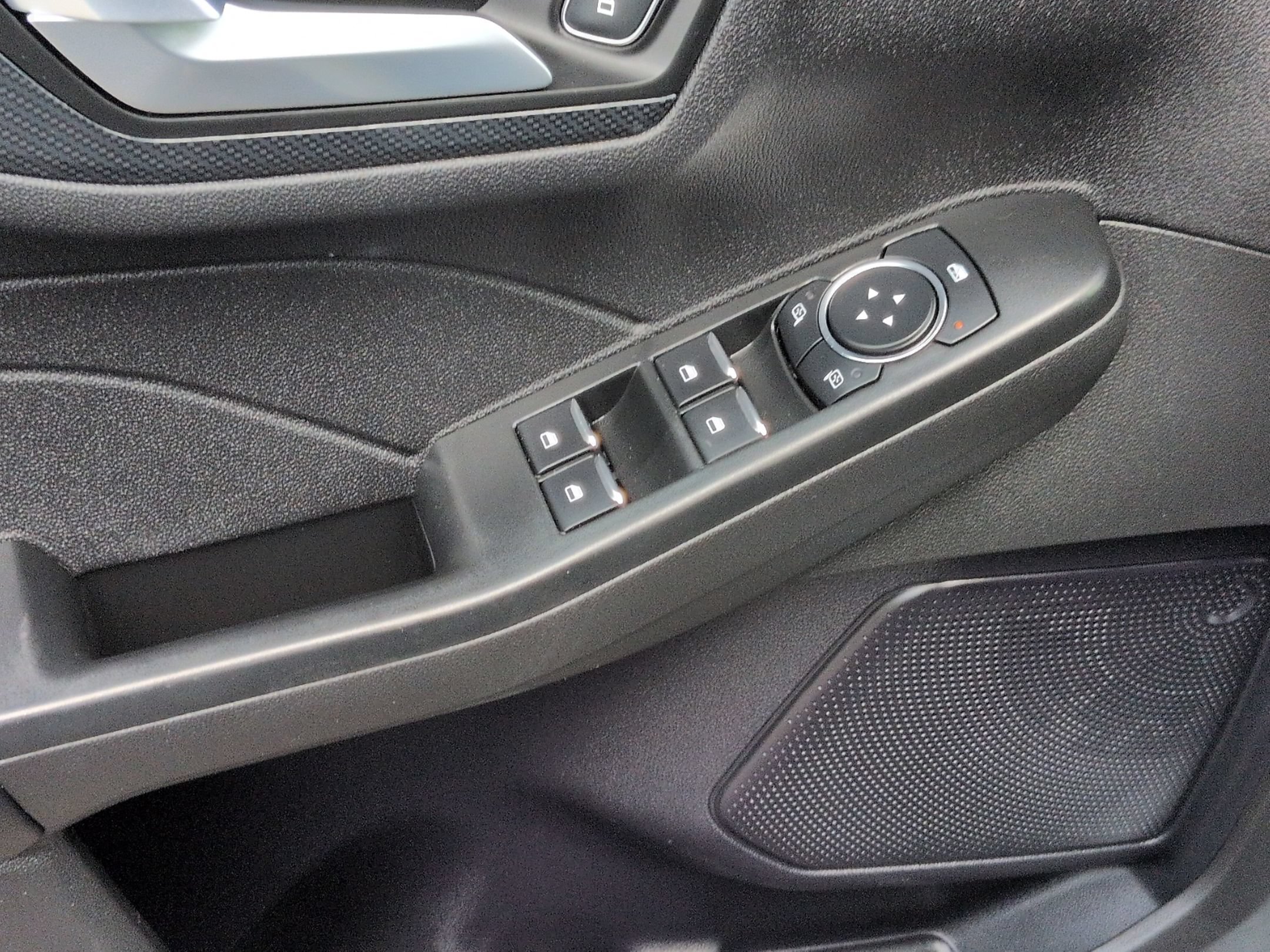 Certified 2024 Ford Escape ST-Line w/ Tech Pack #1 FWD image 14