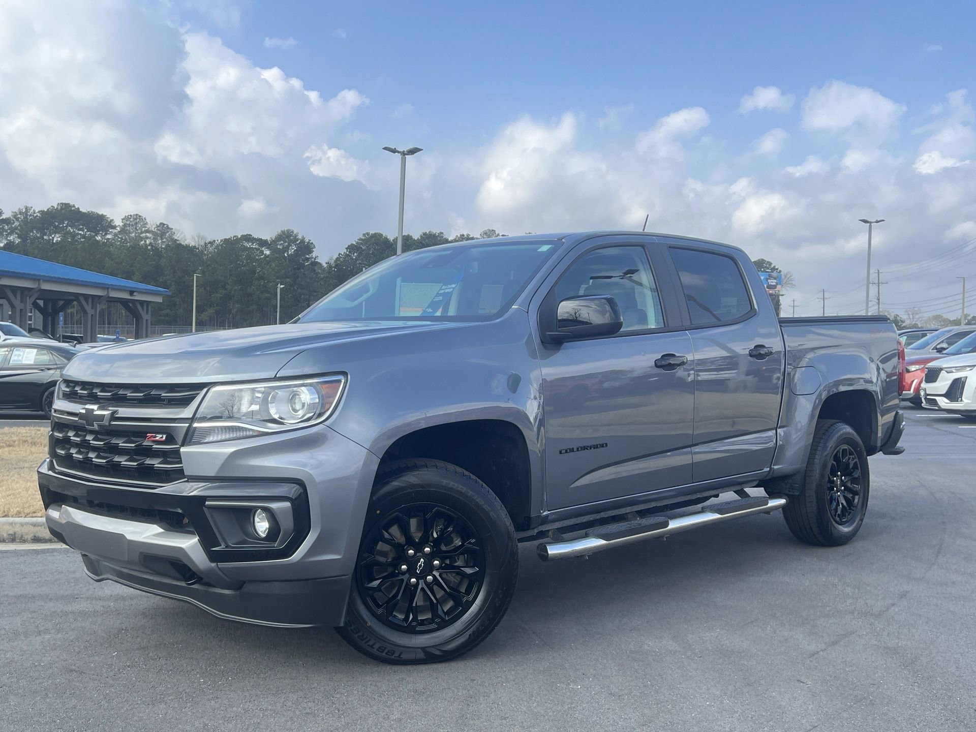 Used 2022 Chevrolet Colorado Z71 w/ Safety Package