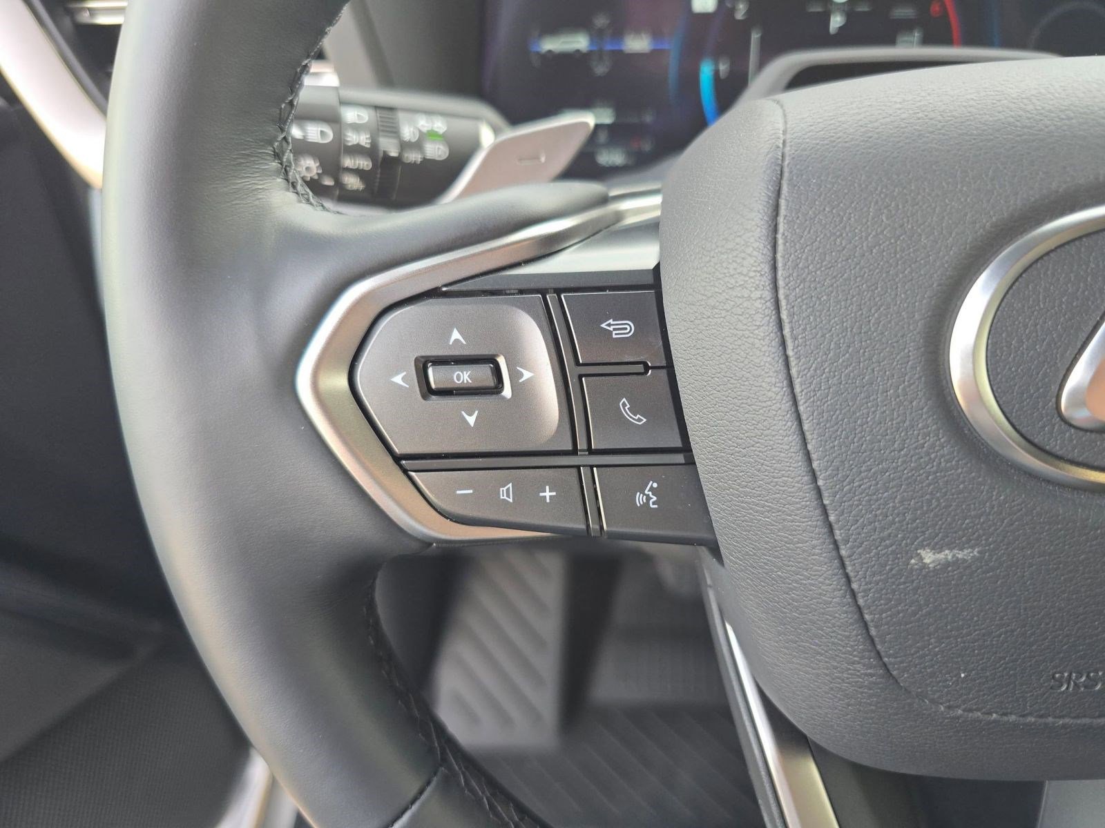 Used 2025 Lexus GX 550 image 15