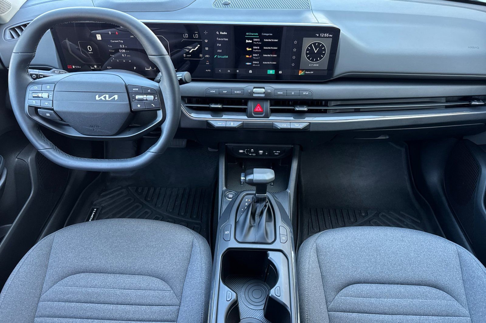 Used 2025 Kia K4 EX FWD image 15