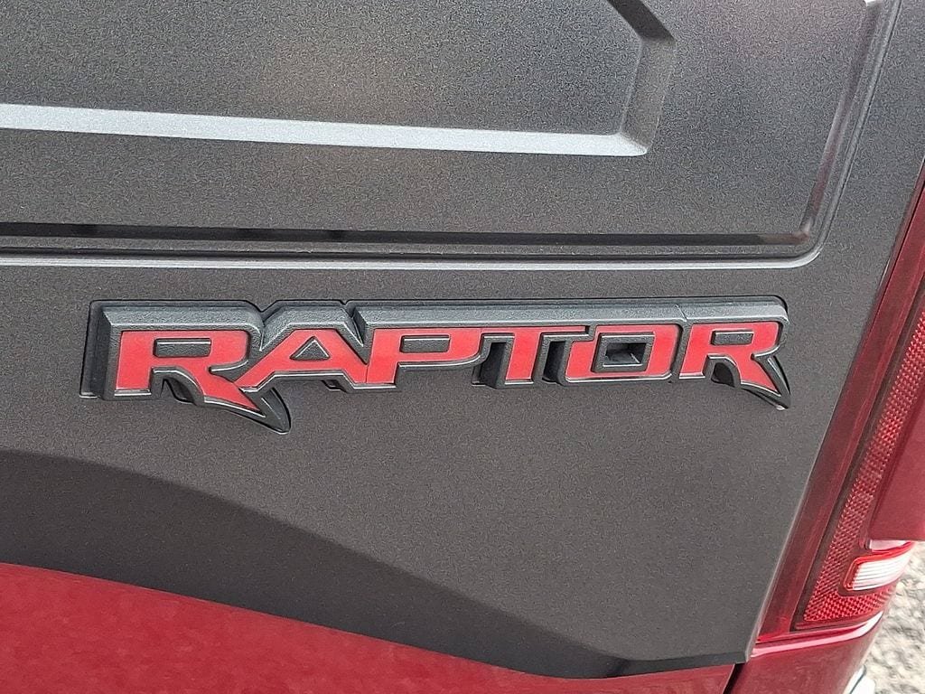 Certified 2017 Ford F150 Raptor w/ Equipment Group 802A Luxury AWD/4WD image 34