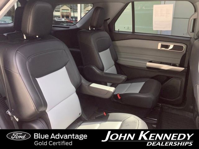 Certified 2023 Ford Explorer XLT w/ Equipment Group 202A AWD/4WD image 27