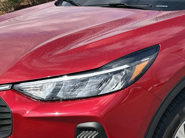 Certified 2023 Ford Escape Active image 9