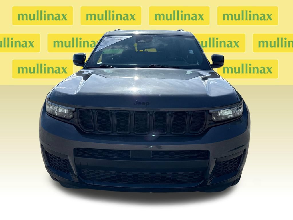 Used 2023 Jeep Grand Cherokee L Laredo RWD image 11