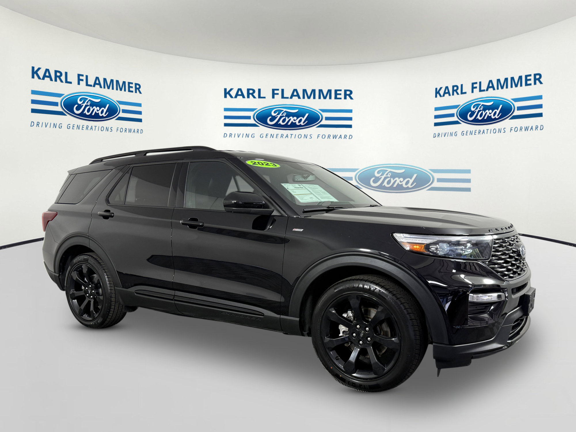 Certified 2023 Ford Explorer ST-Line w/ Class IV Trailer Tow Package RWD image 1