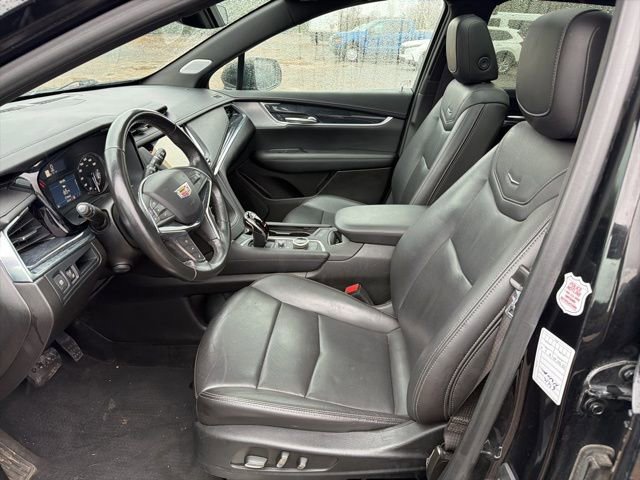 Used 2023 Cadillac XT5 Premium Luxury image 16