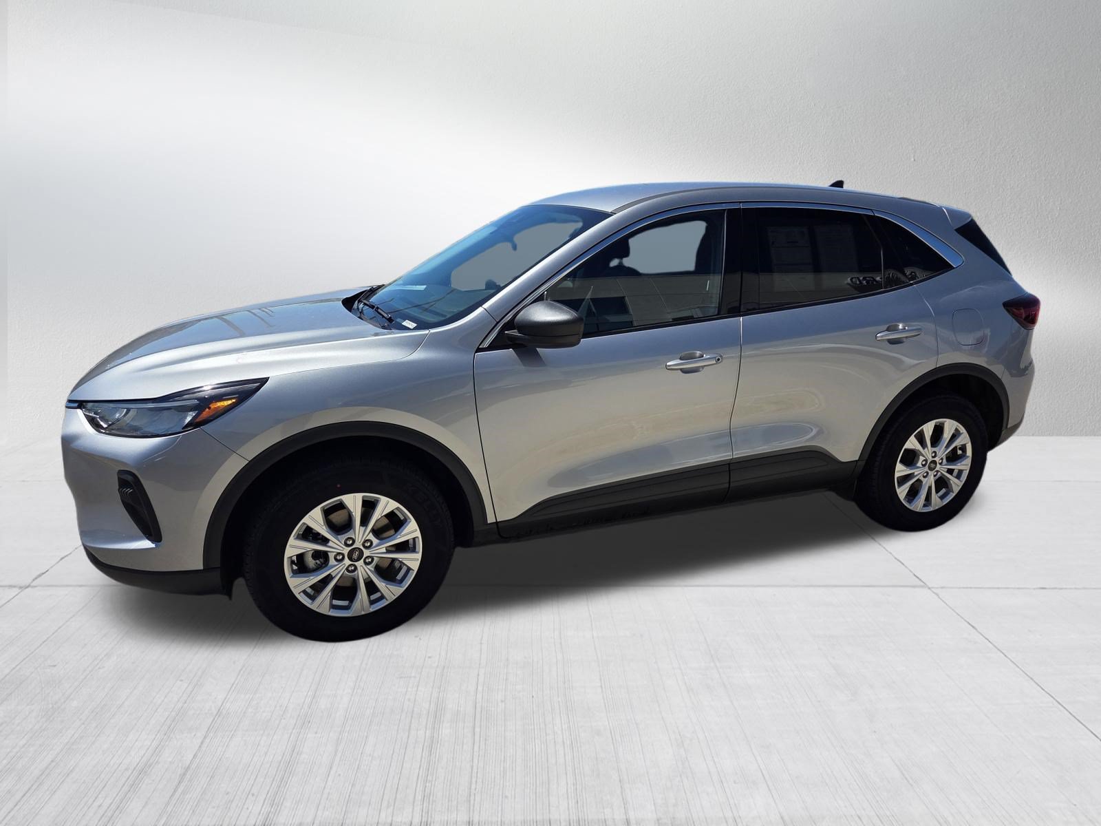 Certified 2024 Ford Escape Active AWD/4WD image 3