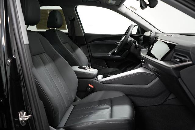 Used 2025 Audi Q5 Premium w/ Convenience Package AWD/4WD image 34