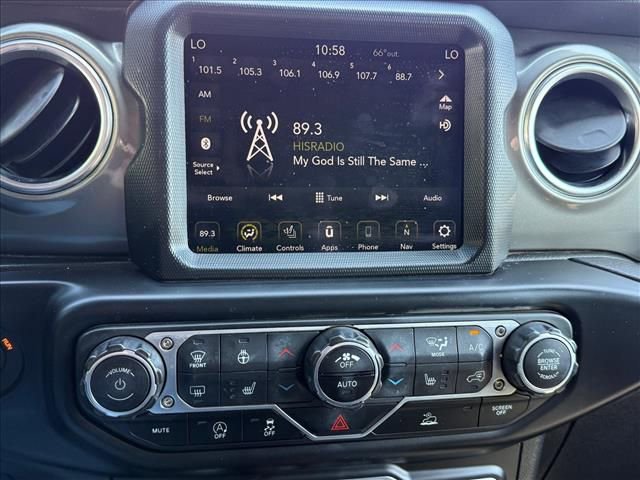 Used 2023 Jeep Wrangler Unlimited Sahara w/ Cold Weather Group AWD/4WD image 19