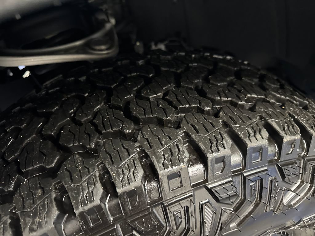 Certified 2025 Ford Bronco Badlands AWD/4WD image 36