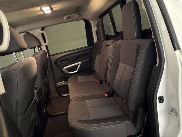 Used 2023 Nissan Titan SV w/ SV Convenience Package RWD image 32