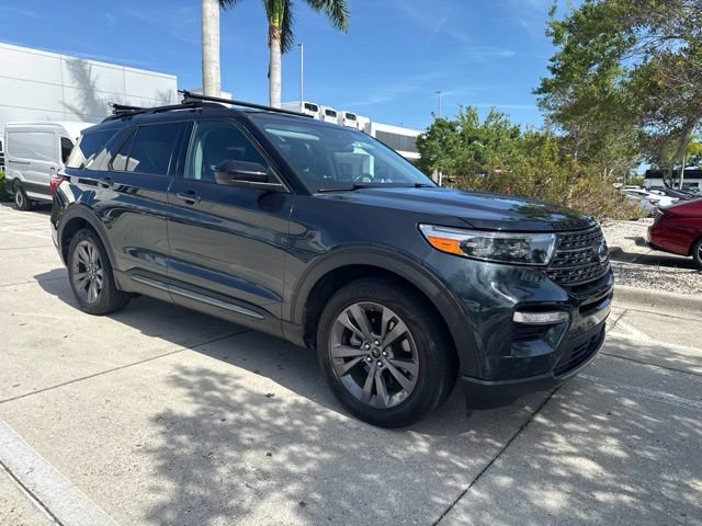 Certified 2023 Ford Explorer XLT w/ Equipment Group 202A RWD image 5