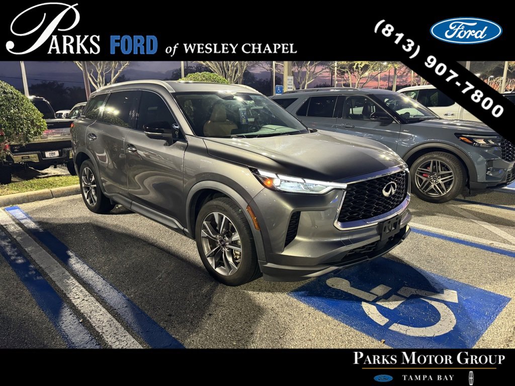 Used 2022 INFINITI QX60 Luxe image 3