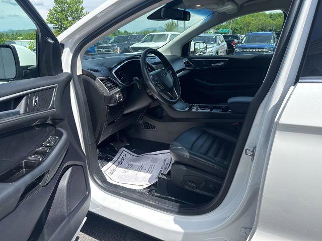Certified 2020 Ford Edge SEL w/ Convenience Package AWD/4WD image 9