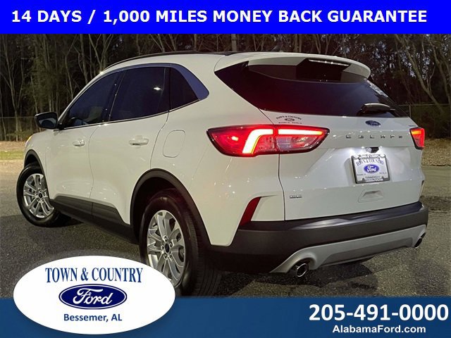 Certified 2022 Ford Escape SE w/ Convenience Package image 3