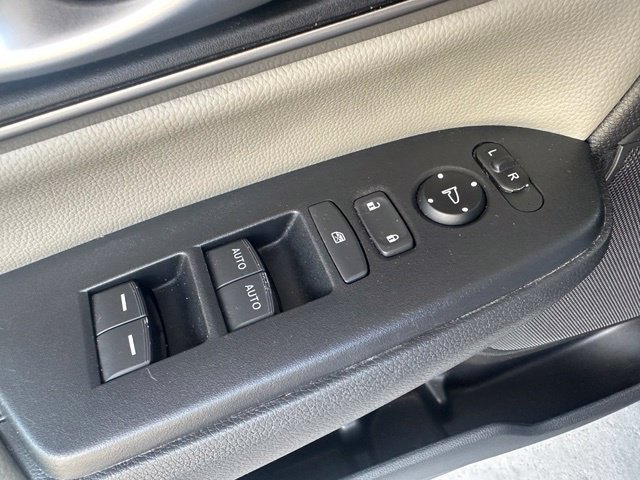Used 2019 Honda CR-V EX image 27