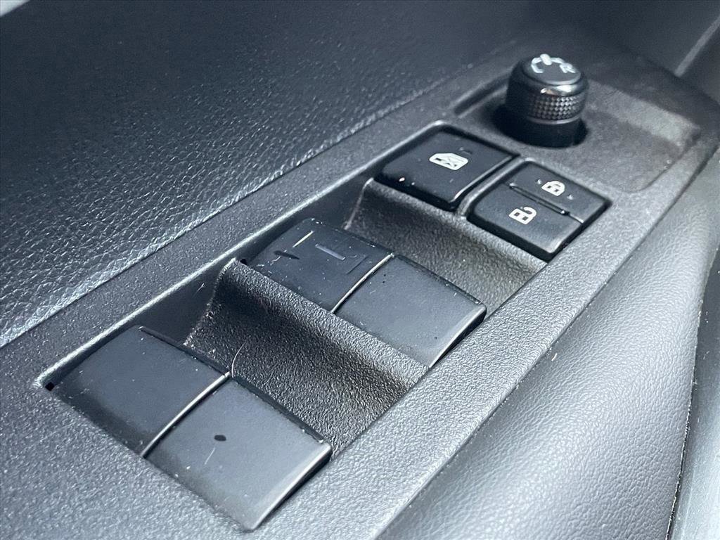 Used 2022 Toyota Corolla SE image 17