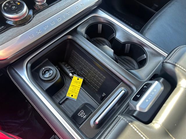 Certified 2025 Ford Expedition Platinum image 47