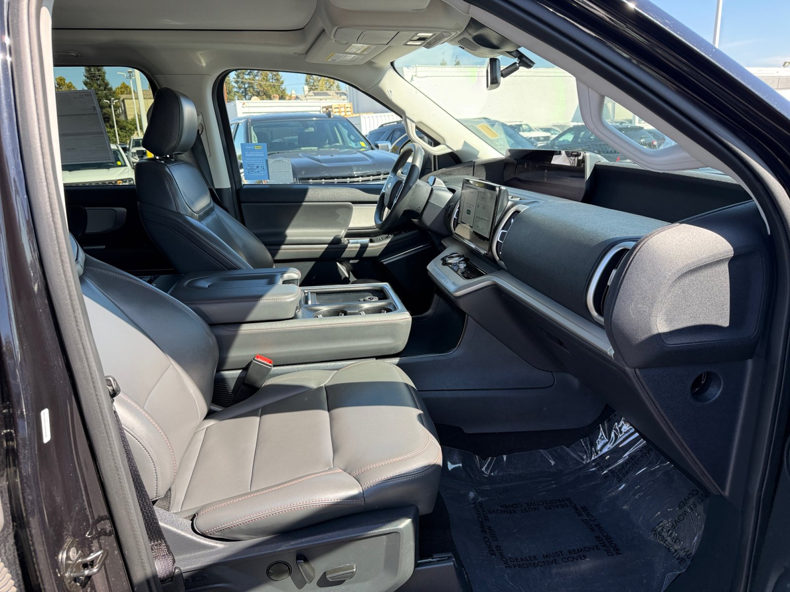 Certified 2025 Ford Expedition Active AWD/4WD image 20