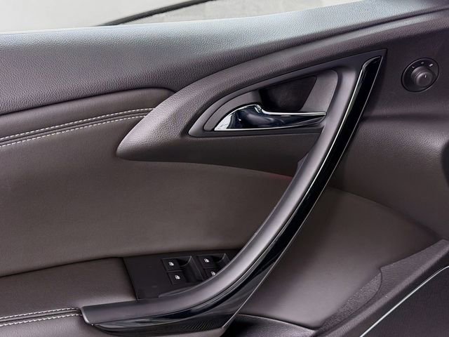 Used 2018 Buick Cascada Premium FWD image 21