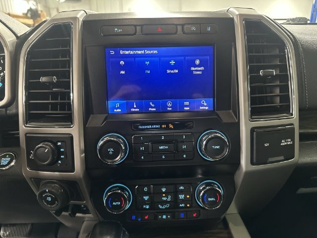 Certified 2020 Ford F150 Lariat w/ Max Trailer Tow Package AWD/4WD image 16