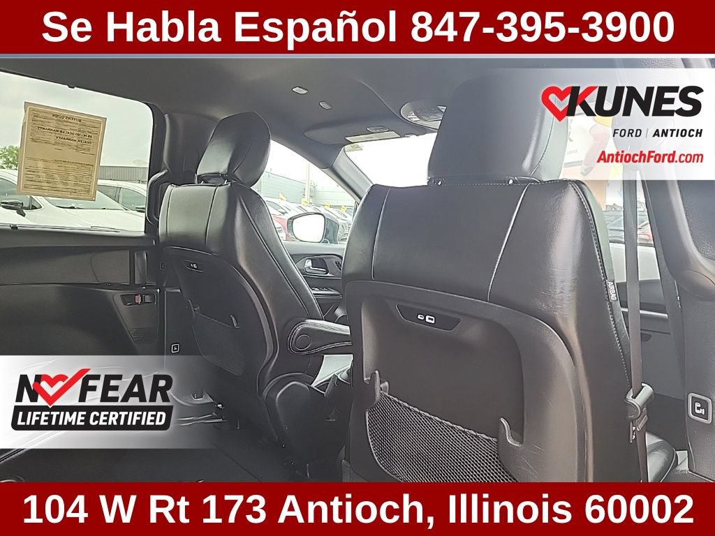 Used 2025 Chrysler Pacifica Select FWD image 48
