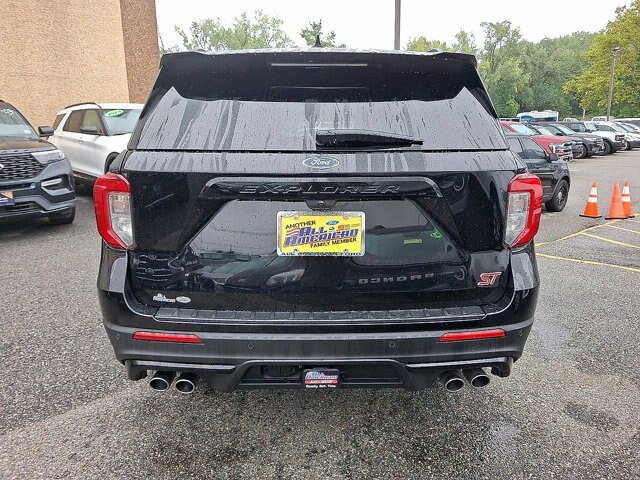 Certified 2024 Ford Explorer ST w/ Equipment Group 401A AWD/4WD image 7