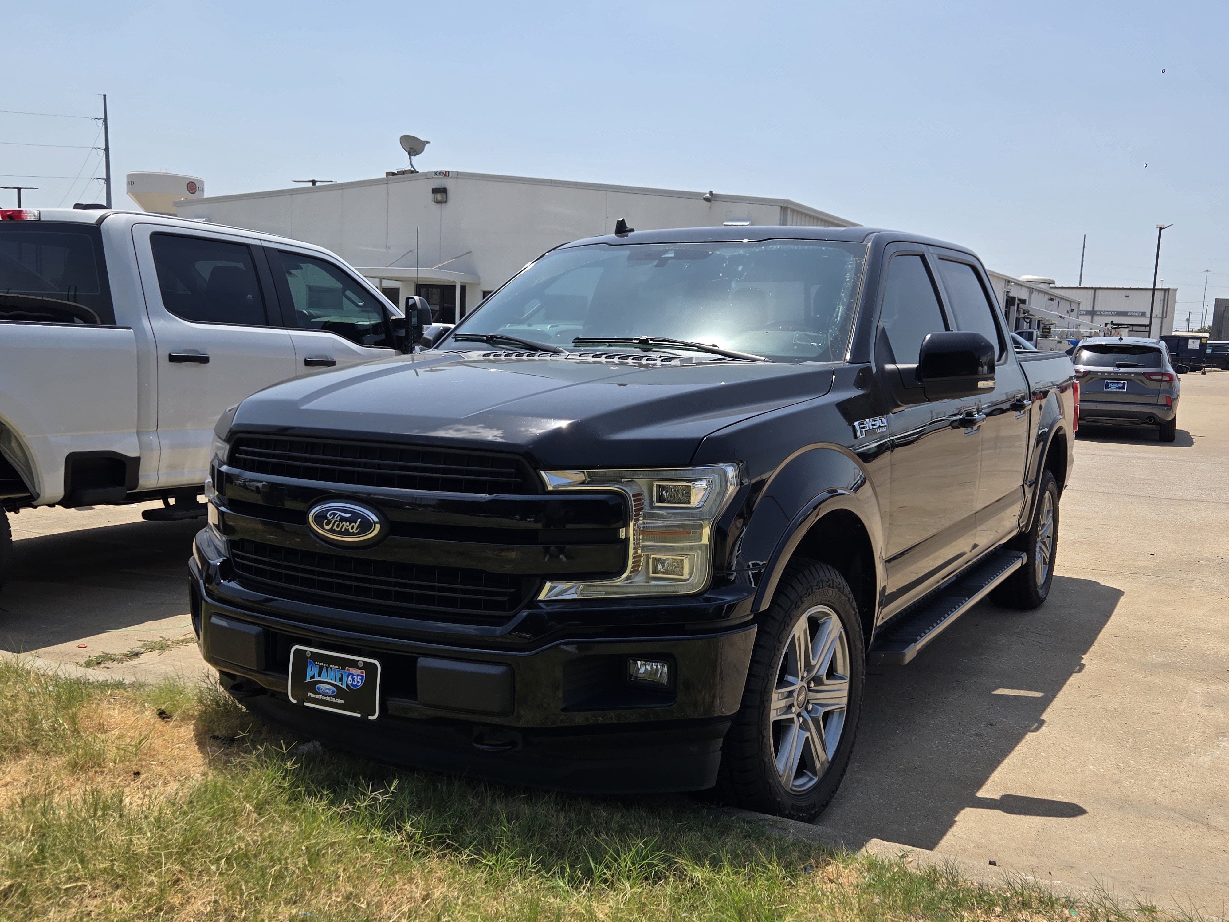 Certified 2019 Ford F150 Lariat w/ Equipment Group 502A Luxury AWD/4WD image 3