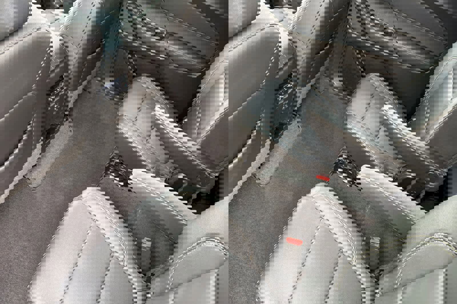 Used 2022 Chevrolet Traverse LT image 10