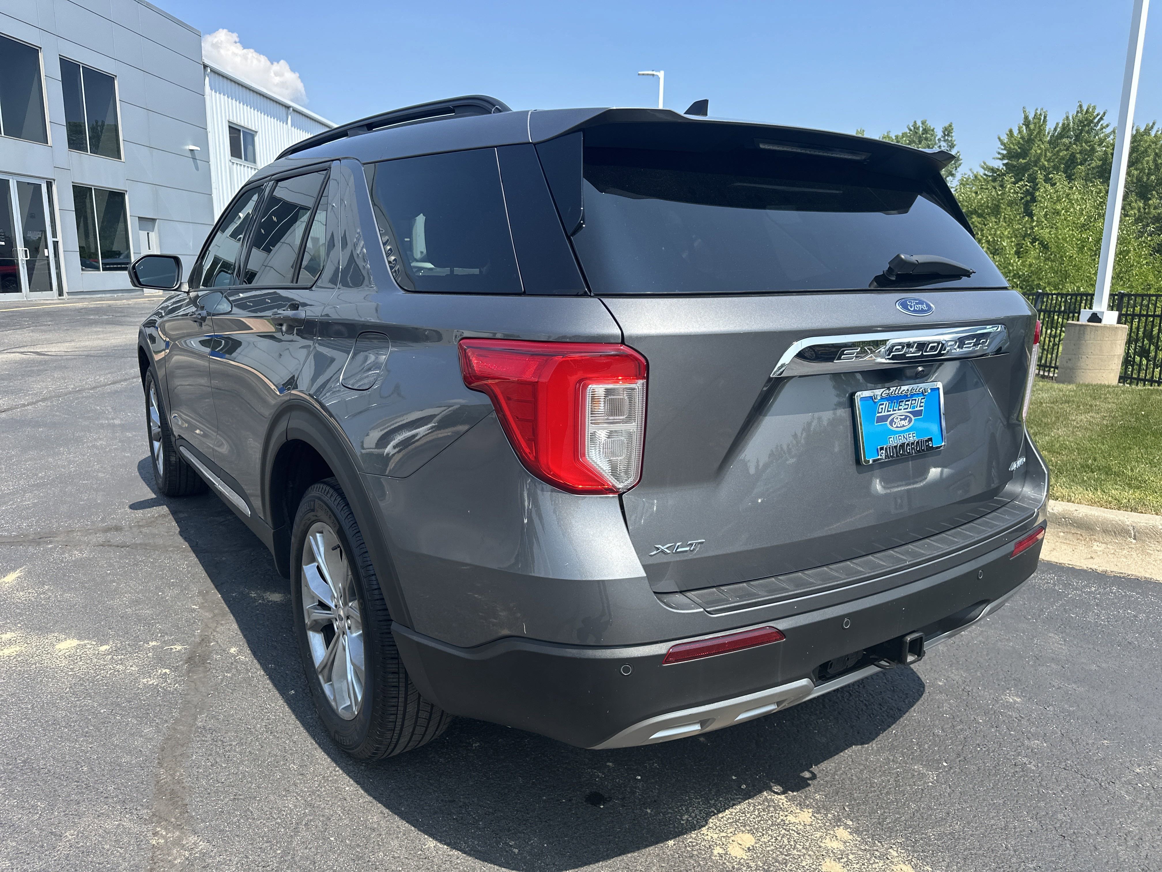 Certified 2023 Ford Explorer XLT w/ Equipment Group 202A image 5