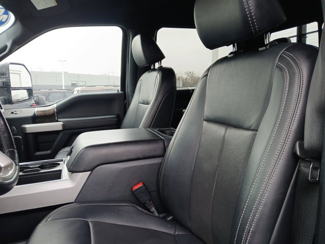 Certified 2022 Ford F350 Lariat w/ Lariat Value Package image 24