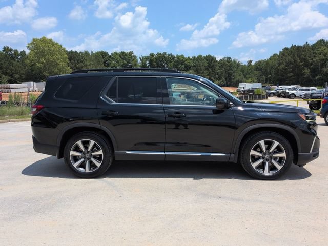 Used 2024 Honda Pilot Elite image 3