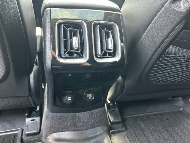 Used 2022 Kia Sorento SX FWD image 17